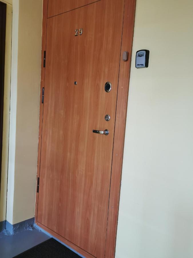 Buto Nuoma Zemaites Gatveje Apartment Telšiai Exterior foto
